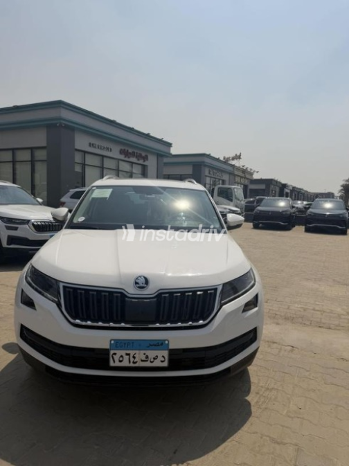 Skoda Kodiaq 2021 White Automatic Used for Sale in Cairo - 8