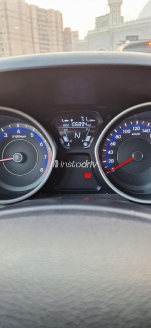 هيونداي إلنترا ام دى 2012 أسود أوتوماتيك مستعملة للبيع في الإسكندرية - 6