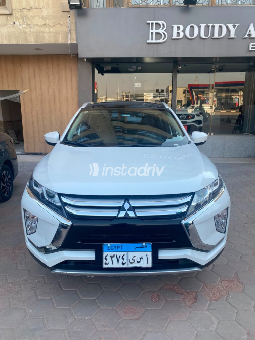 Mitsubishi Eclipse 2022 White Automatic Used for Sale in Greater Cairo ( Cairo + Giza) - 3