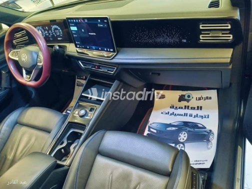 فولكس فاغن تيجون 2024 رمادي أوتوماتيك مستعملة للبيع في بني سويف‎ - 3