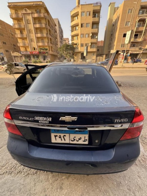 شيفروليه افيو 2020 أزرق أوتوماتيك مستعملة للبيع في القاهرة - 4