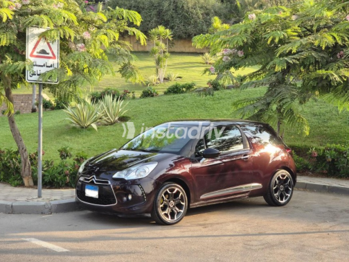 Ds DS3 2016 Dark Red Automatic Used for Sale in Nasr city - 1