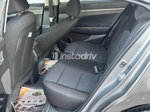 Hyundai Elantra 2018 Gray Automatic Used for Sale in Nasr city - 10