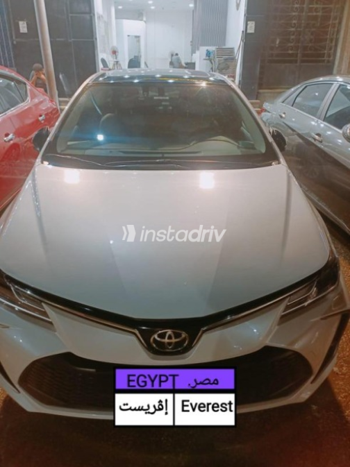 Toyota Corolla 2024 White Automatic Used for Sale in El Haram - 2