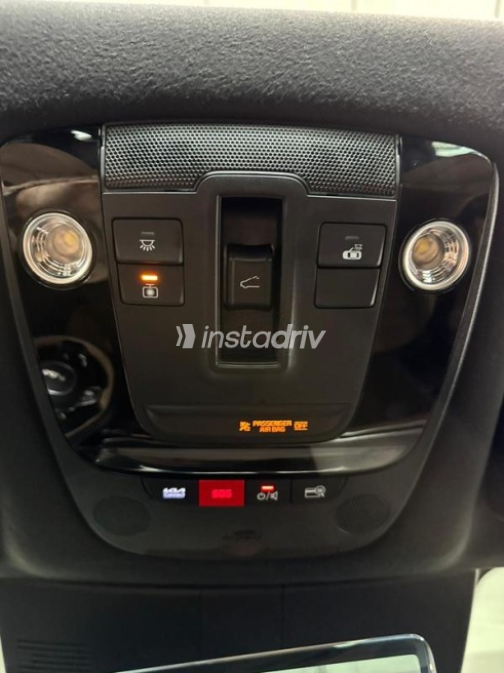 Kia Sorento 2024 White Automatic Used for Sale in Cairo - 8