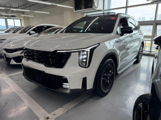 Kia Sorento 2024 White Automatic Used for Sale in Cairo