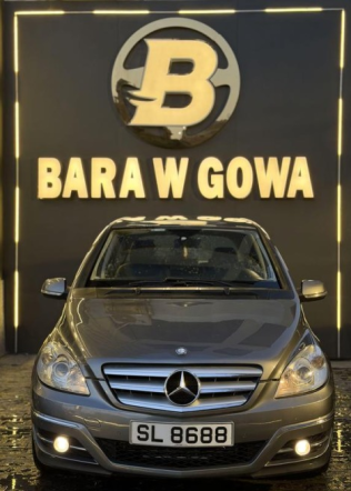 مرسيدس B 160 2010 ذهبي أوتوماتيك مستعملة للبيع في مدينة الشيخ زايد