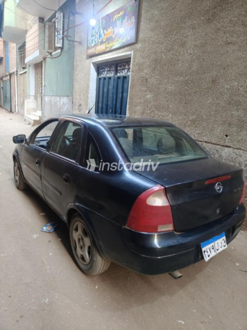 Opel Corsa 2005 Black Manual Used for Sale in El Gamaleya - 2