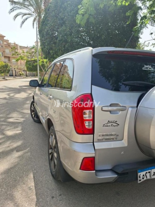 Chery Tiggo 3 2022 Silver Automatic Used for Sale in Obour City - 9
