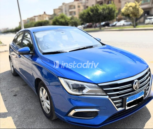 ام جى 5 2022 أزرق أوتوماتيك مستعملة للبيع في العبور - 2