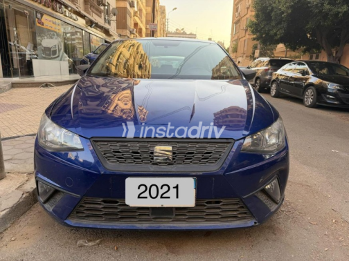 سيات ابيزا 2021 أزرق غامق أوتوماتيك مستعملة للبيع في مصر الجديدة - 6