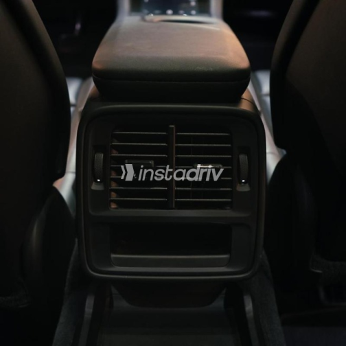 بورش تايكان 2024 أحمر أوتوماتيك مستعملة للبيع في القاهرة - 4