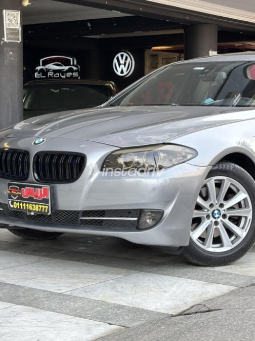 BMW 520 2012 Gray Automatic Used for Sale in Cairo - 4