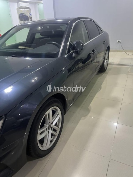 Audi A4 2021 Gray Automatic Used for Sale in Dokki - 3