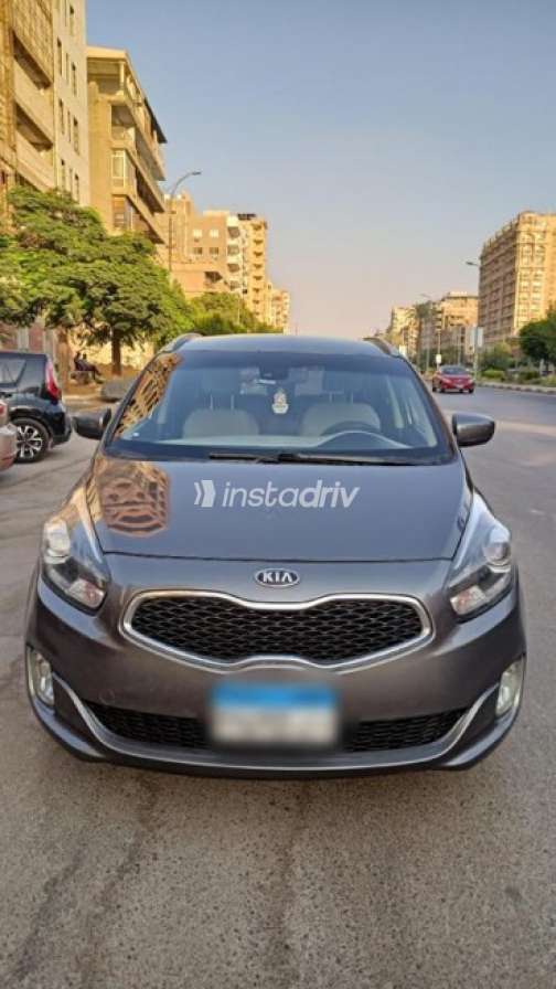 Kia Carens 2014 Gray Automatic Used for Sale in Heliopolis - 1