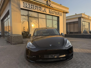تسلا Model Y 2023 أسود أوتوماتيك مستعملة للبيع في القاهرة