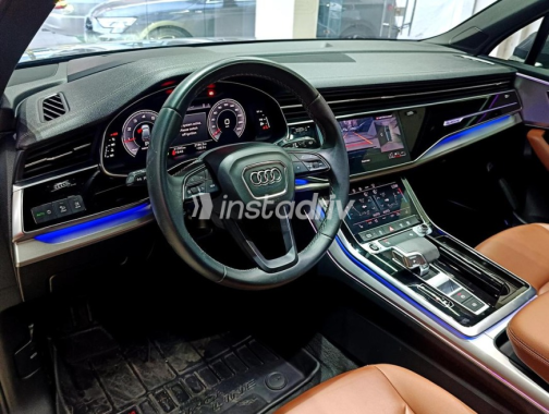 Audi Q7 2024 Gray Automatic Used for Sale in Heliopolis - 6