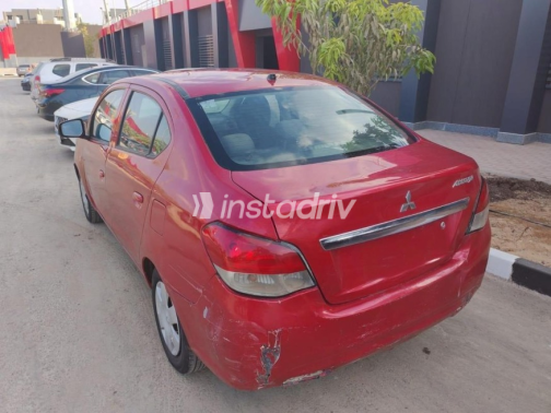 Mitsubishi Attrage 2015 Red Automatic Used for Sale in Giza - 4