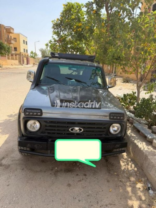 Lada Niva 2013 Gray Manual Used for Sale in Hadayek October - 5