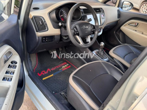 Kia Rio 2014 Silver Automatic Used for Sale in Cairo - 10