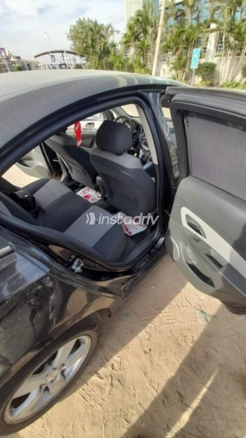 Chevrolet Cruze 2010 Black Automatic Used for Sale in 6 October - 8
