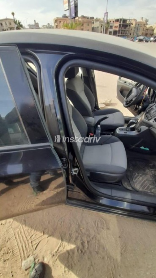 Chevrolet Cruze 2010 Black Automatic Used for Sale in 6 October - 10