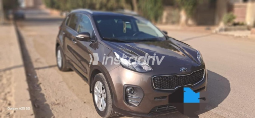 Kia Sportage 2019 Bronze Automatic Used for Sale in Cairo - 2