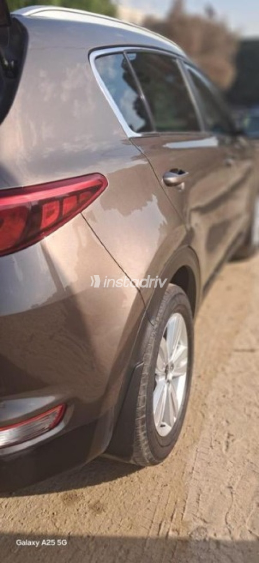 Kia Sportage 2019 Bronze Automatic Used for Sale in Cairo - 5