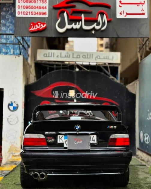 بي ام دبليو M3 1997 أسود يدوي مستعملة للبيع في القاهرة - 4