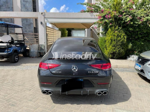 Mercedes E 53 AMG  2020 Black Automatic Used for Sale in Sheikh Zayed City - 4