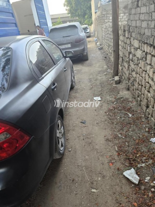 Chevrolet Aveo 2014 Black Automatic Used for Sale in Sheikh Zayed City - 4