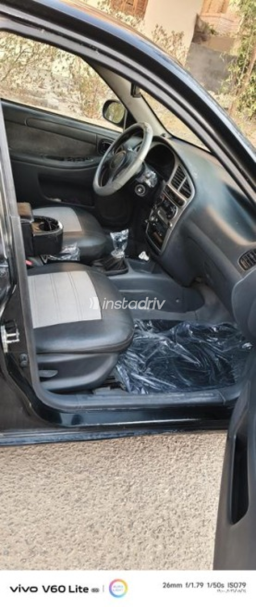 Chevrolet Lanos 2010 Black Manual Used for Sale in Luxor - 3