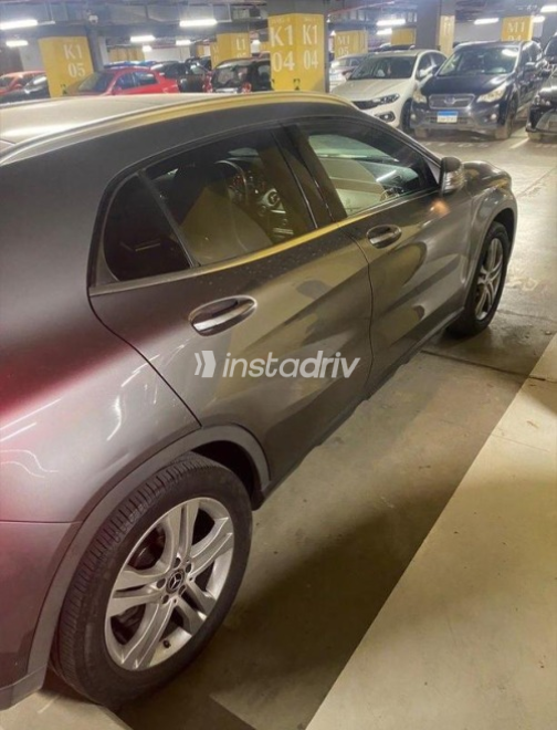 Mercedes A 200 2019 Gray Automatic Used for Sale in Cairo - 4