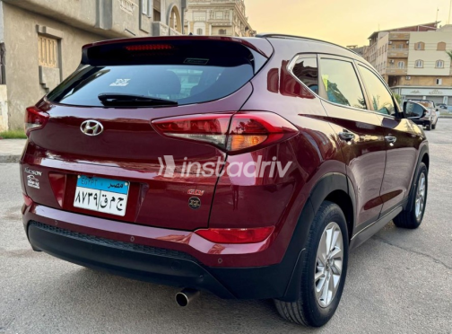 Hyundai Tucson GDI 2017 Dark Red Automatic Used for Sale in Damietta - 2