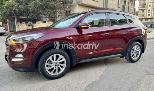 Hyundai Tucson GDI 2017 Dark Red Automatic Used for Sale in Damietta - 9