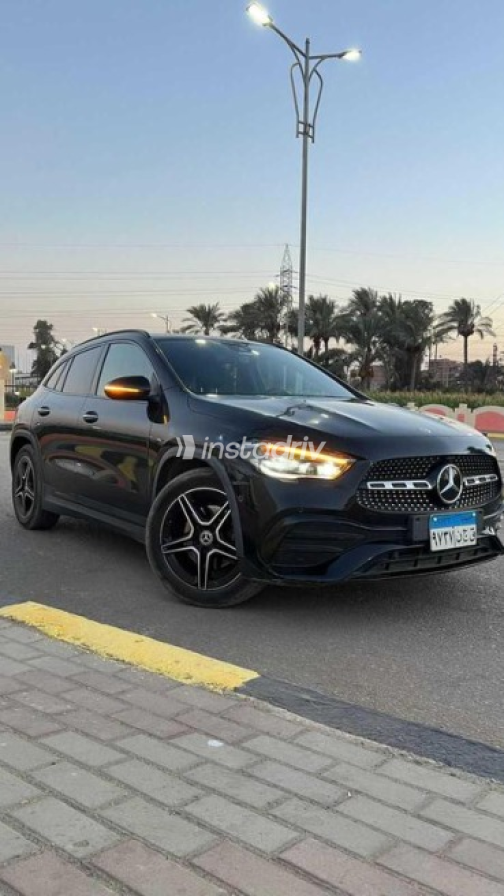 مرسيدس GLA 200 2022 أسود أوتوماتيك مستعملة للبيع في بنها - 10