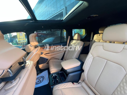 Jeep Grand Cherokee 2023 White Automatic Used for Sale in Cairo - 5