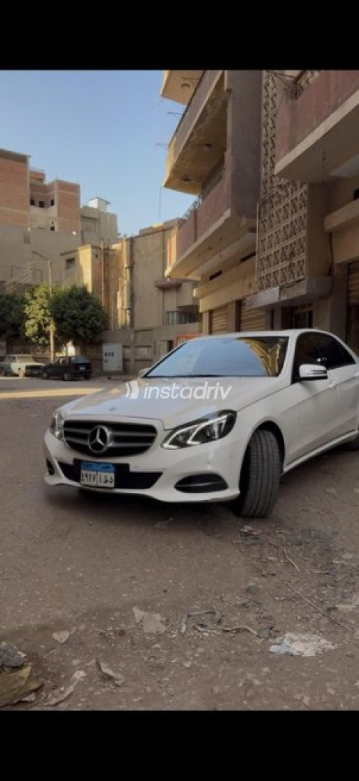 Mercedes E 200 2015 White Automatic Used for Sale in Gharbia - 6