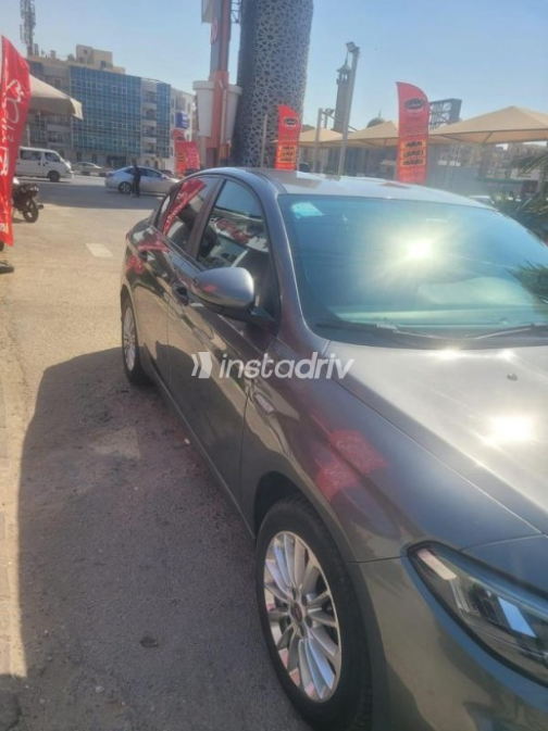 Fiat Tipo 2022 Gray Automatic Used for Sale in Heliopolis - 4