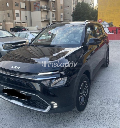 Kia Carens 2024 Black Automatic Used for Sale in Mansoura - 4