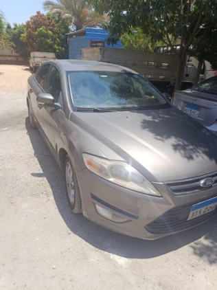 Ford Mondeo 2014 Mocha Manual Used for Sale in Al Shorouk