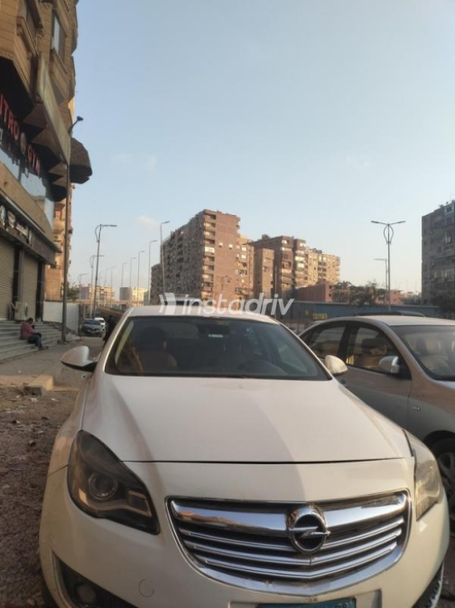 Opel Insignia 2015 White Automatic Used for Sale in Giza - 1