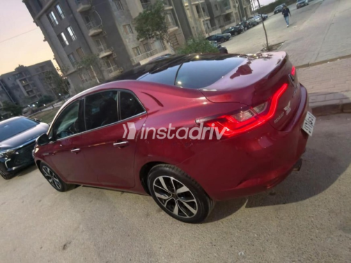 رينو ميجان 2021 أبيض أوتوماتيك مستعملة للبيع في القاهرة - 3