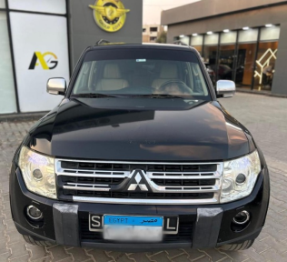 Mitsubishi Pajero 2009 Black Automatic Used for Sale in Sheraton