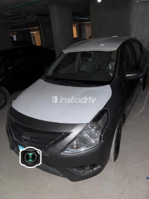 Nissan Sunny 2027 Silver Automatic Used for Sale in Giza - 1