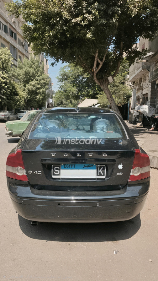 Volvo S40 2007 Black Manual Used for Sale in Greater Cairo ( Cairo + Giza) - 6