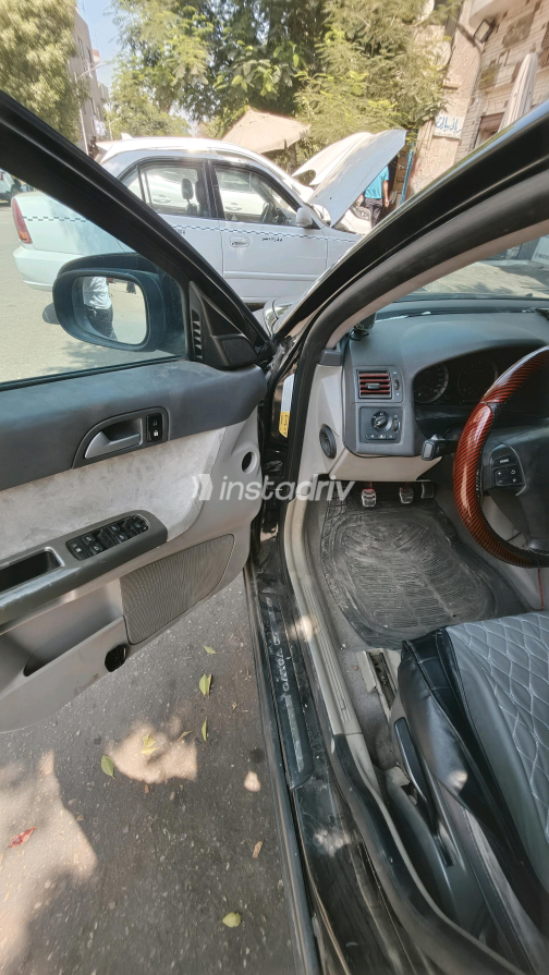 Volvo S40 2007 Black Manual Used for Sale in Greater Cairo ( Cairo + Giza) - 7