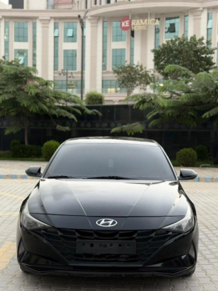 Hyundai Elantra 2021 Black Automatic Used for Sale in Greater Cairo ( Cairo + Giza)
