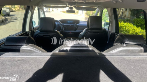 Citroën C4 Grand Picasso 2016 Gray Automatic Used for Sale in Greater Cairo ( Cairo + Giza) - 5