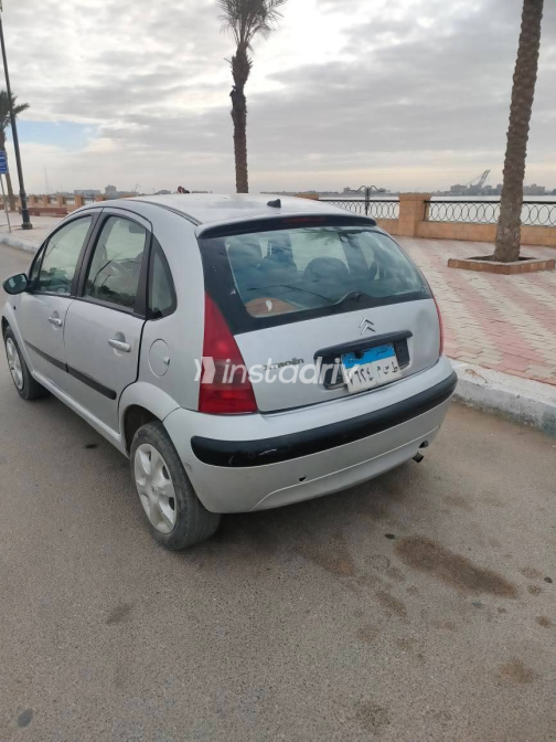 Citroën C3 2004 Gray Manual Used for Sale in Greater Cairo ( Cairo + Giza) - 5
